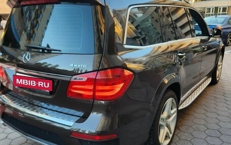 Mercedes-Benz GL-Класс, 2015 год, 3 500 000 рублей, 4 фотография