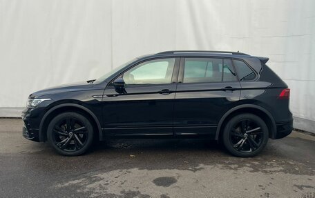 Volkswagen Tiguan II, 2021 год, 3 799 000 рублей, 8 фотография