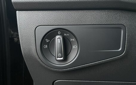 Volkswagen Tiguan II, 2021 год, 3 799 000 рублей, 12 фотография
