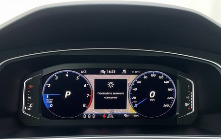 Volkswagen Tiguan II, 2021 год, 3 799 000 рублей, 14 фотография