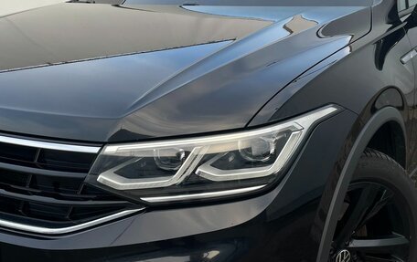 Volkswagen Tiguan II, 2021 год, 3 799 000 рублей, 24 фотография