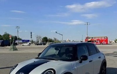 MINI Hatch, 2019 год, 1 900 000 рублей, 1 фотография