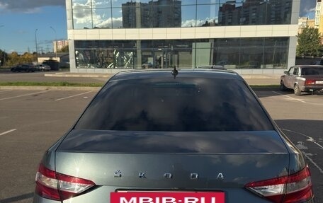 Skoda Superb III рестайлинг, 2021 год, 2 200 000 рублей, 4 фотография