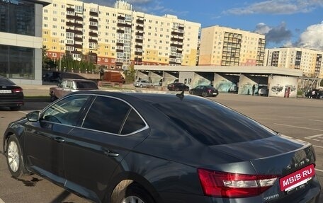 Skoda Superb III рестайлинг, 2021 год, 2 200 000 рублей, 5 фотография