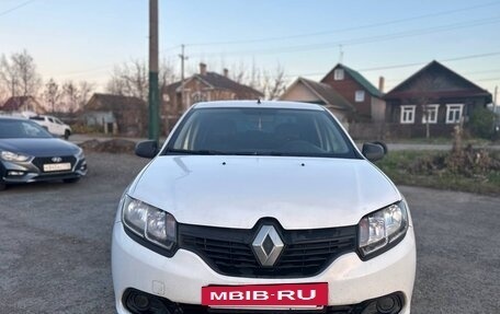 Renault Logan II, 2020 год, 369 000 рублей, 3 фотография
