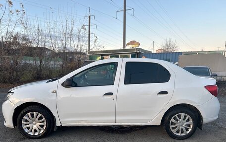 Renault Logan II, 2020 год, 369 000 рублей, 11 фотография