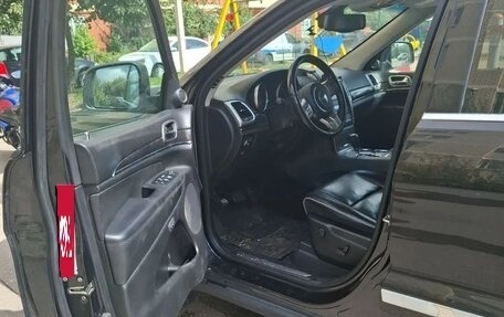 Jeep Grand Cherokee, 2012 год, 1 750 000 рублей, 3 фотография