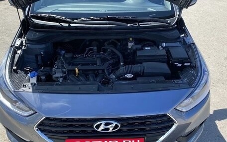 Hyundai Solaris II рестайлинг, 2019 год, 1 350 000 рублей, 2 фотография