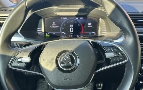 Skoda Superb III рестайлинг, 2022 год, 4 100 000 рублей, 13 фотография