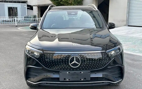 Mercedes-Benz EQB, 2025 год, 4 650 000 рублей, 3 фотография