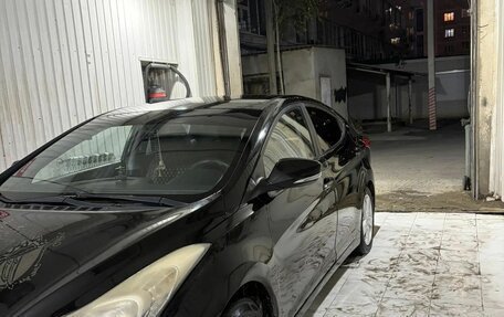 Hyundai Elantra VI, 2011 год, 800 000 рублей, 3 фотография