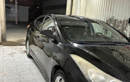 Hyundai Elantra VI, 2011 год, 800 000 рублей, 4 фотография