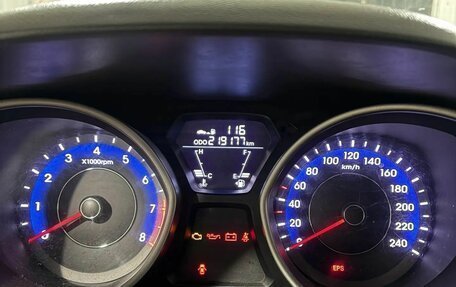 Hyundai Elantra VI, 2011 год, 800 000 рублей, 12 фотография