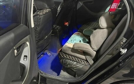 Hyundai Elantra VI, 2011 год, 800 000 рублей, 7 фотография