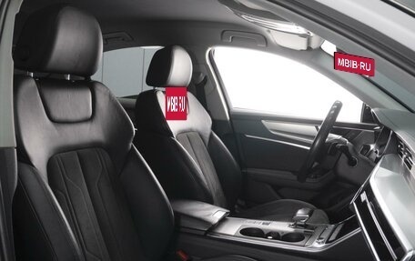 Audi A6, 2018 год, 4 250 000 рублей, 13 фотография