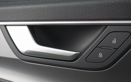 Audi A6, 2018 год, 4 250 000 рублей, 28 фотография
