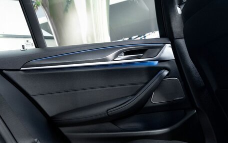 BMW 5 серия, 2021 год, 4 990 000 рублей, 23 фотография