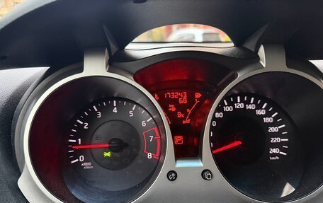 Nissan Juke II, 2011 год, 900 000 рублей, 4 фотография