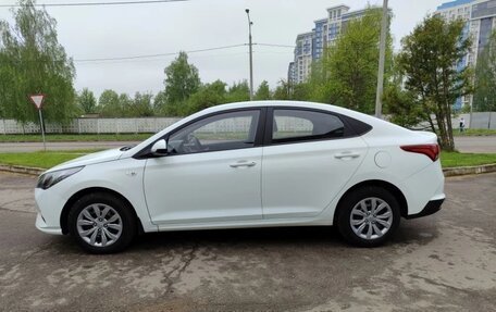Hyundai Solaris II рестайлинг, 2020 год, 1 130 000 рублей, 2 фотография