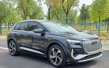 Audi Q4 e-tron, 2023 год, 3 550 000 рублей, 1 фотография