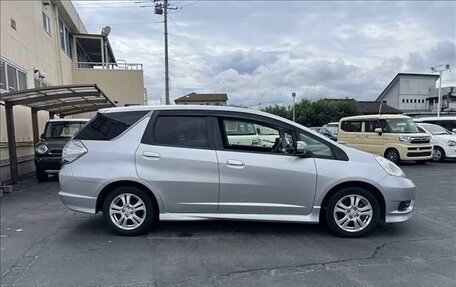 Honda Fit Shuttle I рестайлинг, 2013 год, 710 000 рублей, 4 фотография