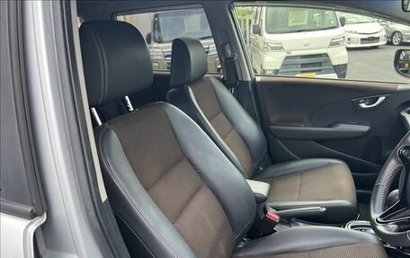 Honda Fit Shuttle I рестайлинг, 2013 год, 710 000 рублей, 18 фотография