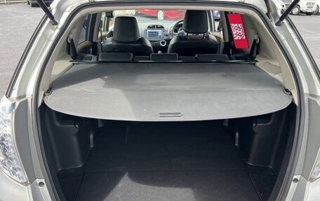 Honda Fit Shuttle I рестайлинг, 2013 год, 710 000 рублей, 24 фотография