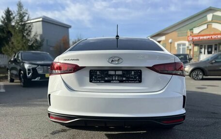 Hyundai Solaris II рестайлинг, 2021 год, 1 750 000 рублей, 5 фотография