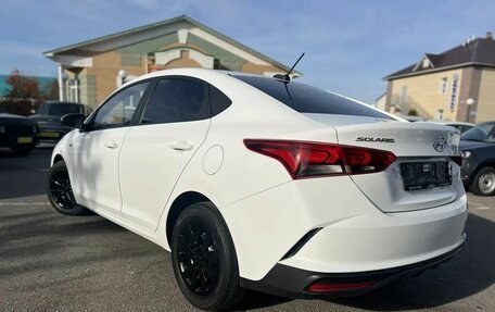 Hyundai Solaris II рестайлинг, 2021 год, 1 750 000 рублей, 4 фотография