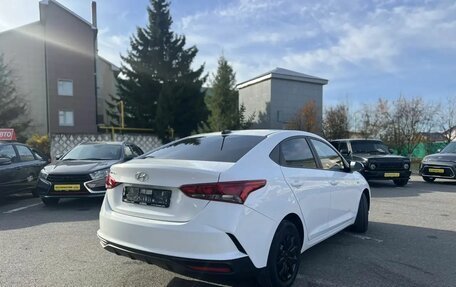 Hyundai Solaris II рестайлинг, 2021 год, 1 750 000 рублей, 6 фотография