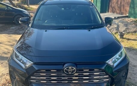 Toyota RAV4, 2019 год, 3 200 000 рублей, 1 фотография