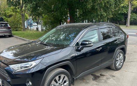 Toyota RAV4, 2020 год, 4 050 000 рублей, 3 фотография