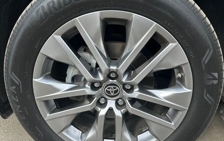 Toyota RAV4, 2020 год, 4 050 000 рублей, 9 фотография
