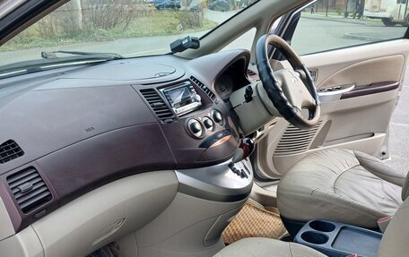 Mitsubishi Grandis, 2003 год, 700 000 рублей, 7 фотография