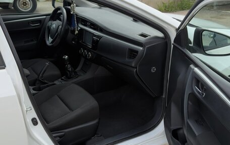 Toyota Corolla, 2013 год, 1 050 000 рублей, 6 фотография