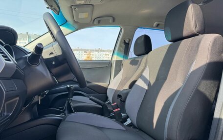 Mitsubishi Outlander III рестайлинг 3, 2011 год, 999 000 рублей, 11 фотография