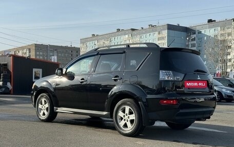 Mitsubishi Outlander III рестайлинг 3, 2011 год, 999 000 рублей, 5 фотография