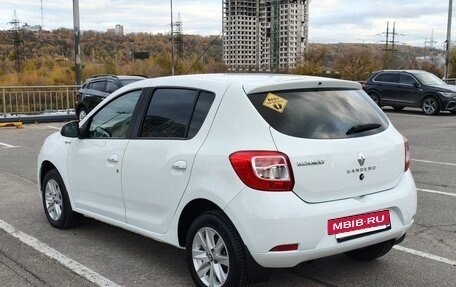 Renault Sandero II рестайлинг, 2017 год, 820 000 рублей, 3 фотография