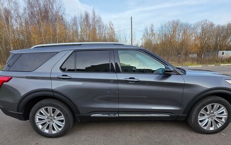Ford Explorer VI, 2022 год, 4 050 000 рублей, 4 фотография