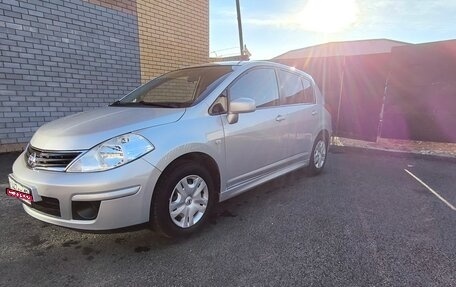Nissan Tiida, 2012 год, 900 000 рублей, 1 фотография