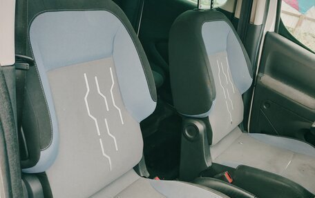 Peugeot Partner II рестайлинг 2, 2016 год, 300 000 рублей, 3 фотография