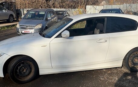 BMW 1 серия, 2011 год, 670 000 рублей, 5 фотография