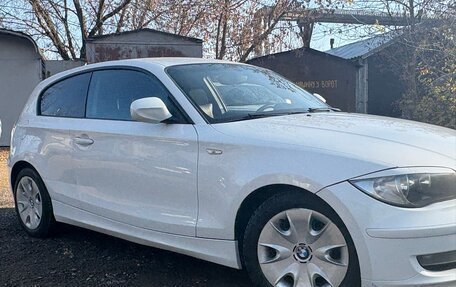 BMW 1 серия, 2011 год, 670 000 рублей, 6 фотография