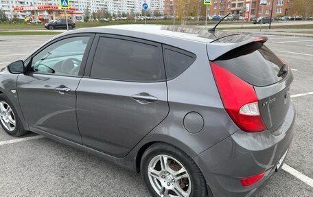 Hyundai Solaris II рестайлинг, 2012 год, 850 000 рублей, 4 фотография