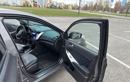 Hyundai Solaris II рестайлинг, 2012 год, 850 000 рублей, 10 фотография