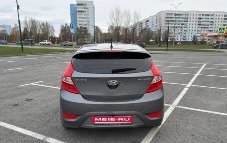 Hyundai Solaris II рестайлинг, 2012 год, 850 000 рублей, 5 фотография