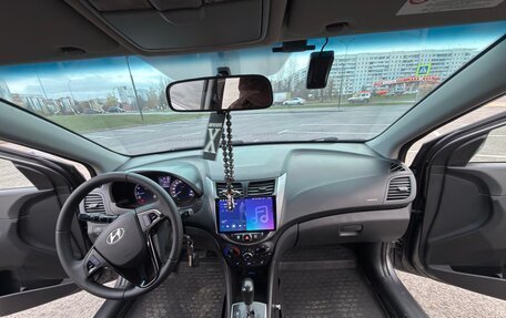 Hyundai Solaris II рестайлинг, 2012 год, 850 000 рублей, 18 фотография