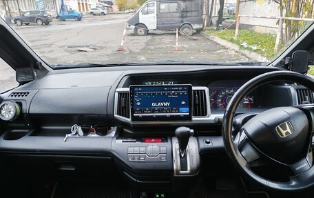 Honda Stepwgn IV рестайлинг, 2010 год, 1 200 000 рублей, 10 фотография