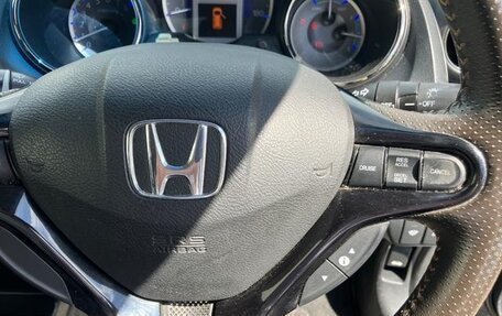 Honda Fit Shuttle I рестайлинг, 2013 год, 795 000 рублей, 13 фотография