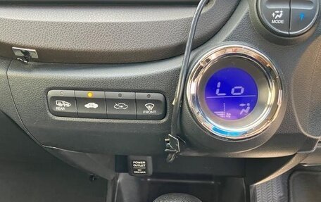 Honda Fit Shuttle I рестайлинг, 2013 год, 795 000 рублей, 17 фотография
